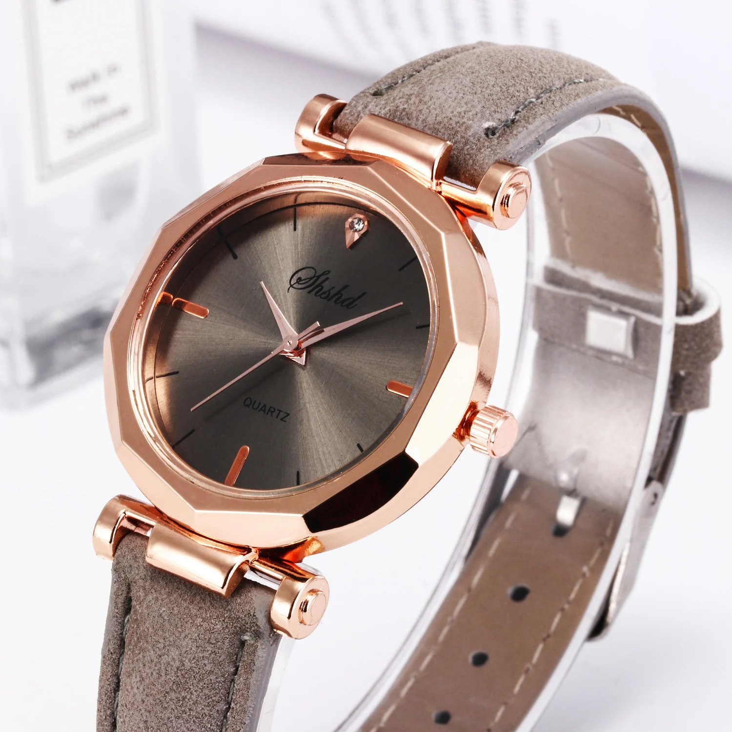 Women's casual watches - Image 5