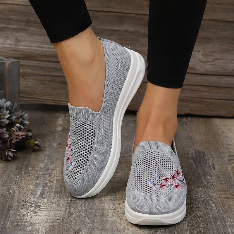 Women's Loafers Flowers Embroidery Shoes Breathable Mesh Flats - Image 5