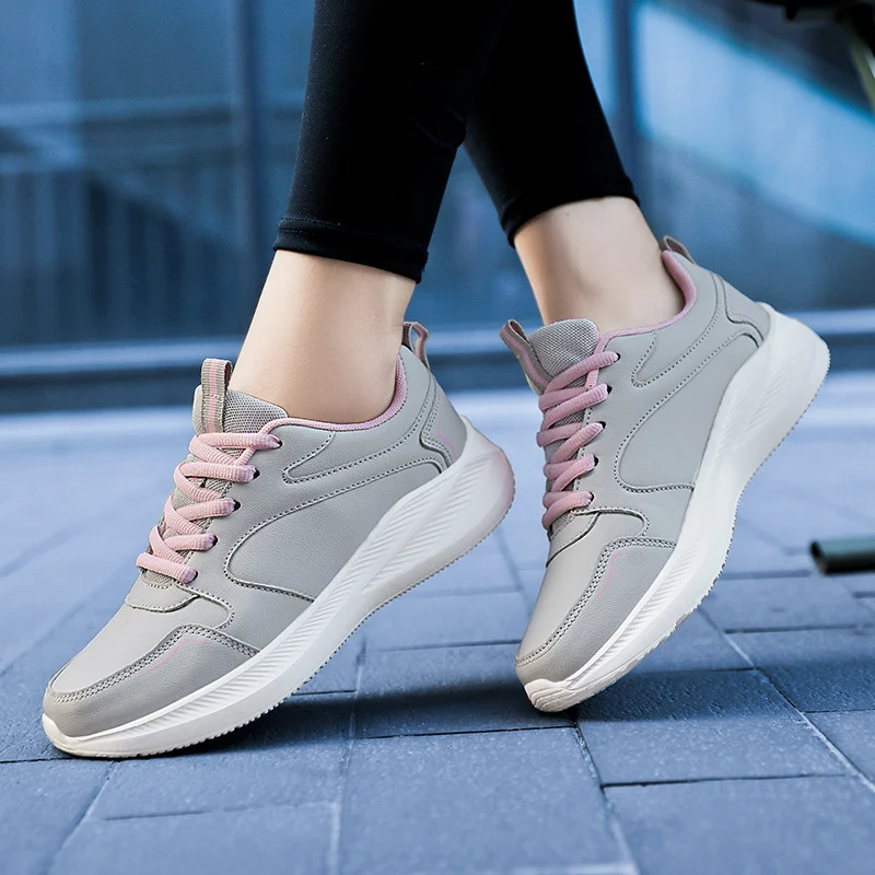 Women's Waterproof Leather Soft Bottom Casual Sneaker - imagine 3