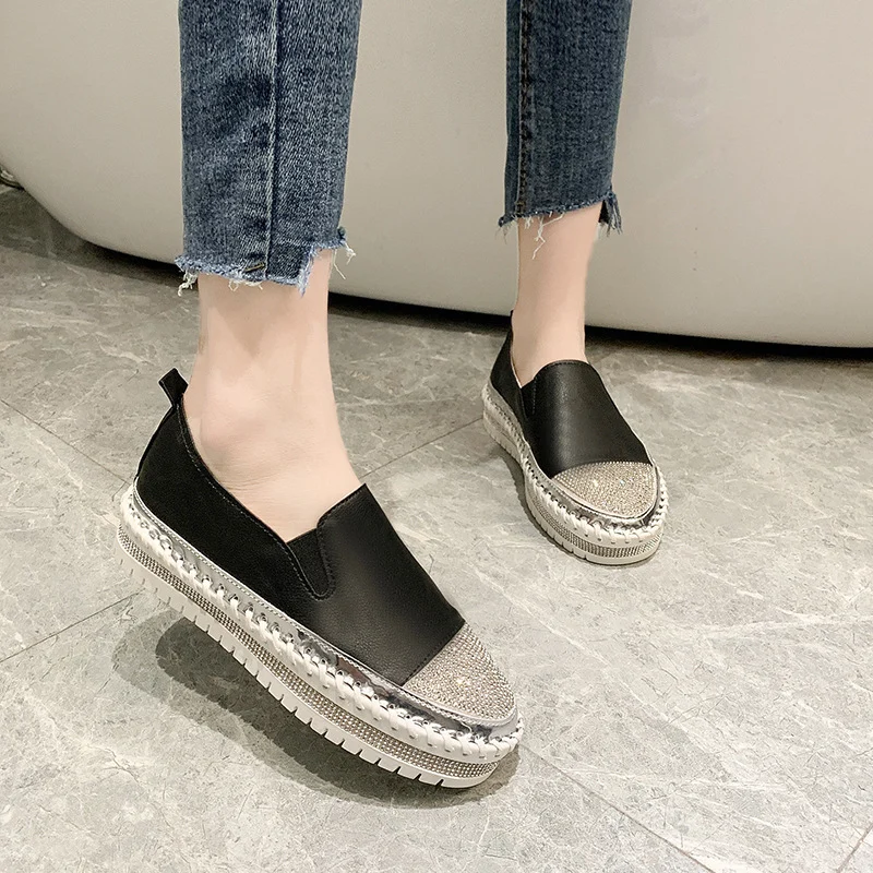 Women's Platform flat bottom rhinestone loafers - Image 3