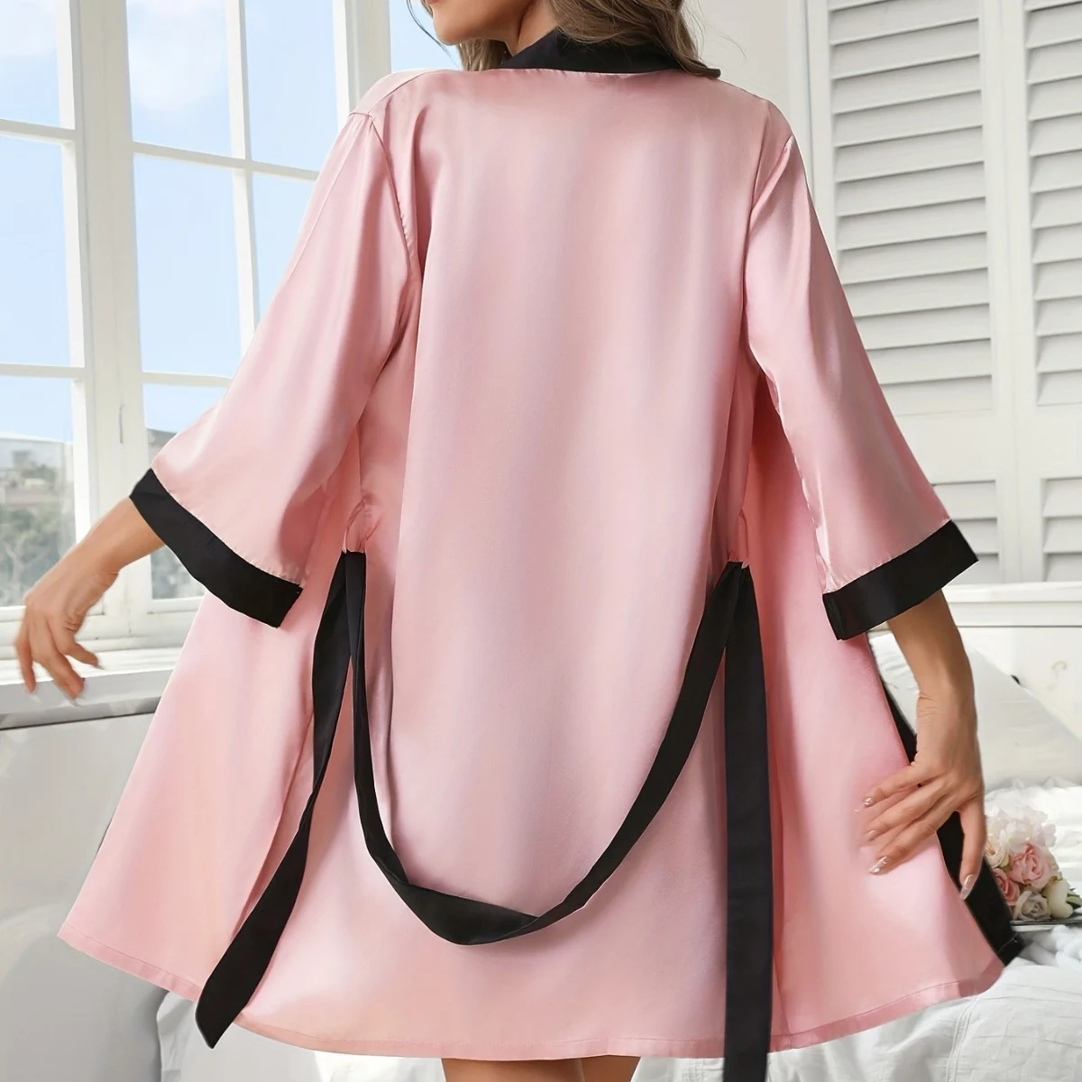 Women's Faux Silk Bathrobe And Pajama Two-Piece Set - imagine 3