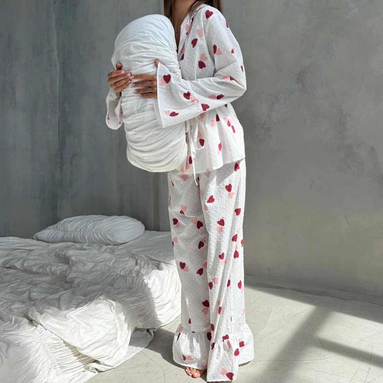 Women's Heart Print Long Sleeve Pajama Set Long Pants Sleepwear with Ruffled Hem - imagine 3