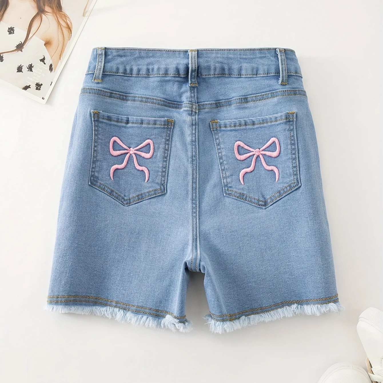 Women's Sweet Bow-Knot Bodycon Denim Shorts - Image 3